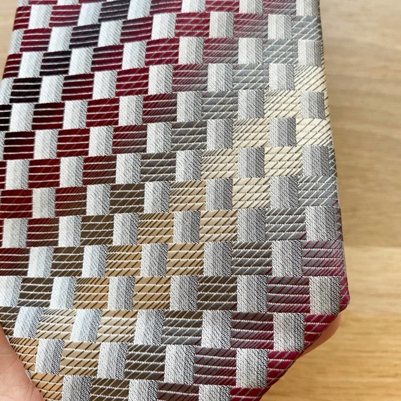 ALEXANDER JULIAN COLOURS Men's Multi Striped Handmade Polyester Necktie sz OS - Picture 7 of 14